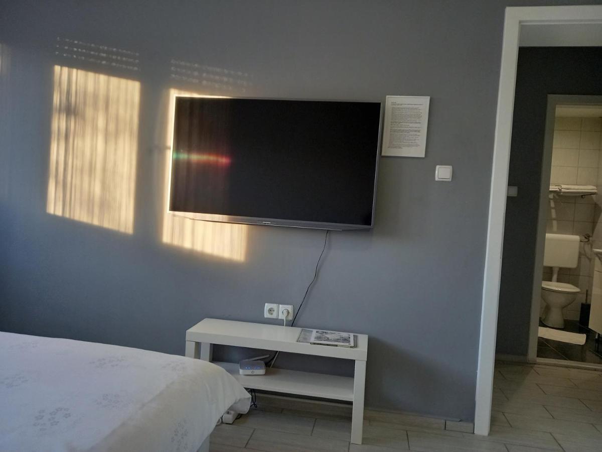 Apartment Sven Вінковці Екстер'єр фото