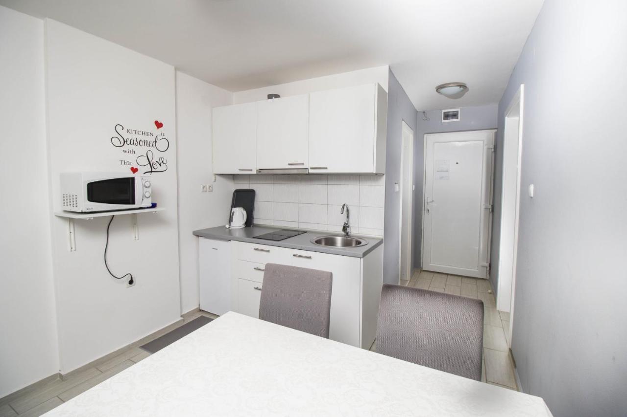 Apartment Sven Вінковці Екстер'єр фото